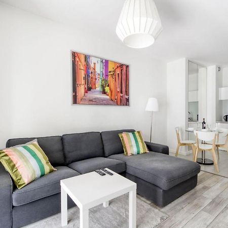 Warsaw Night Apartments Menica Residence Экстерьер фото