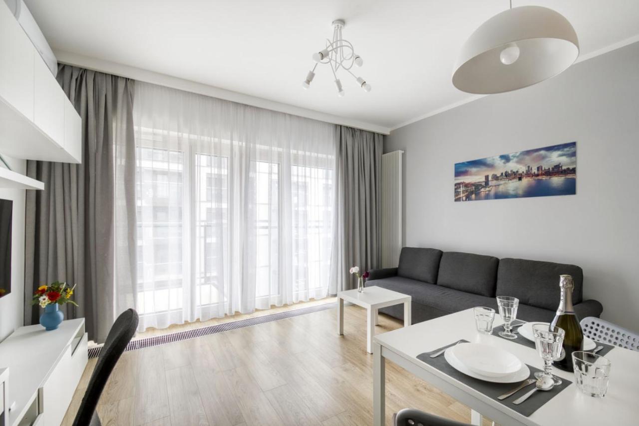 Warsaw Night Apartments Menica Residence Экстерьер фото